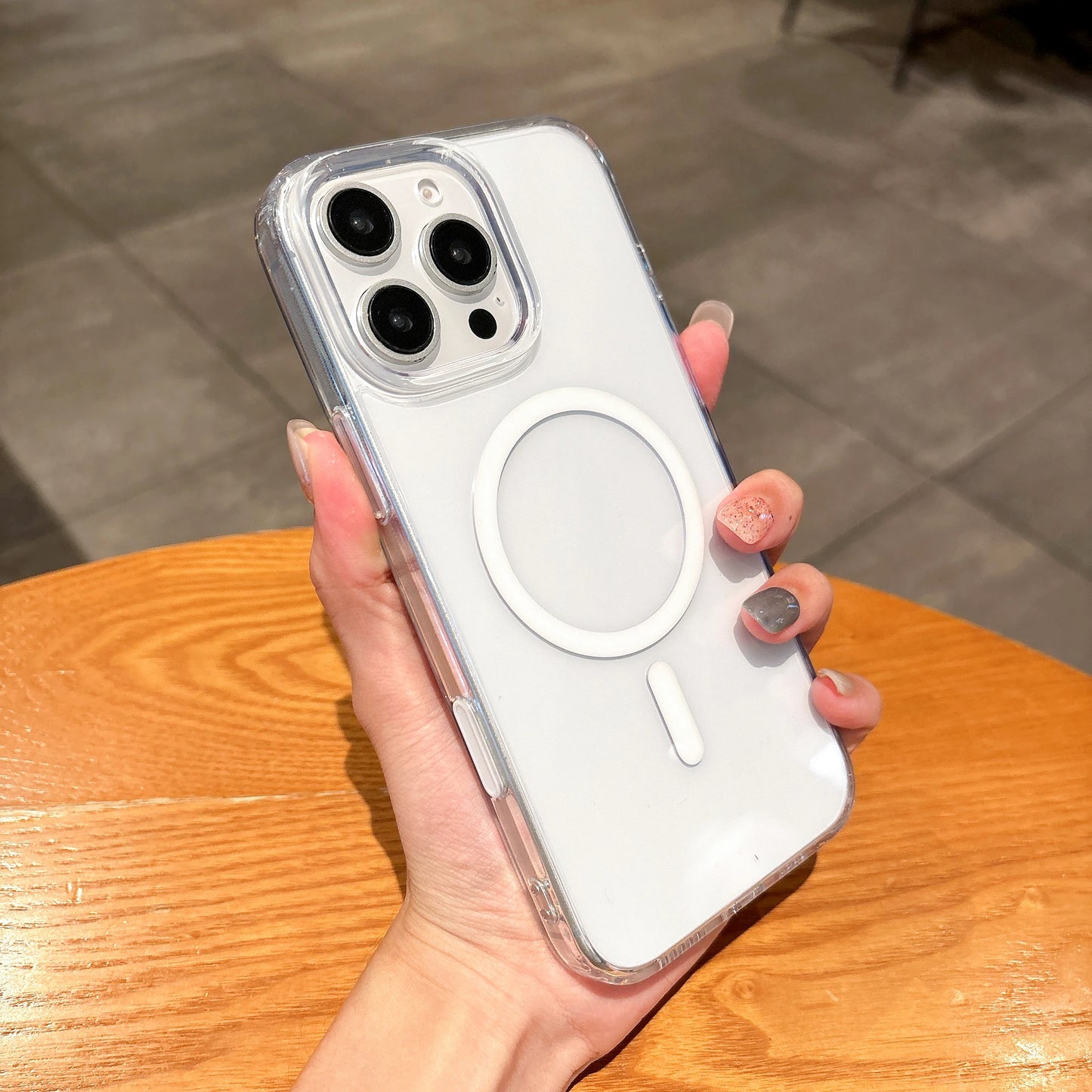 MagSafe Clear Shockproof Case – iPhone 16 Series