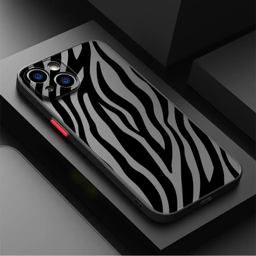 Leopard Phone Case for iPhone 16